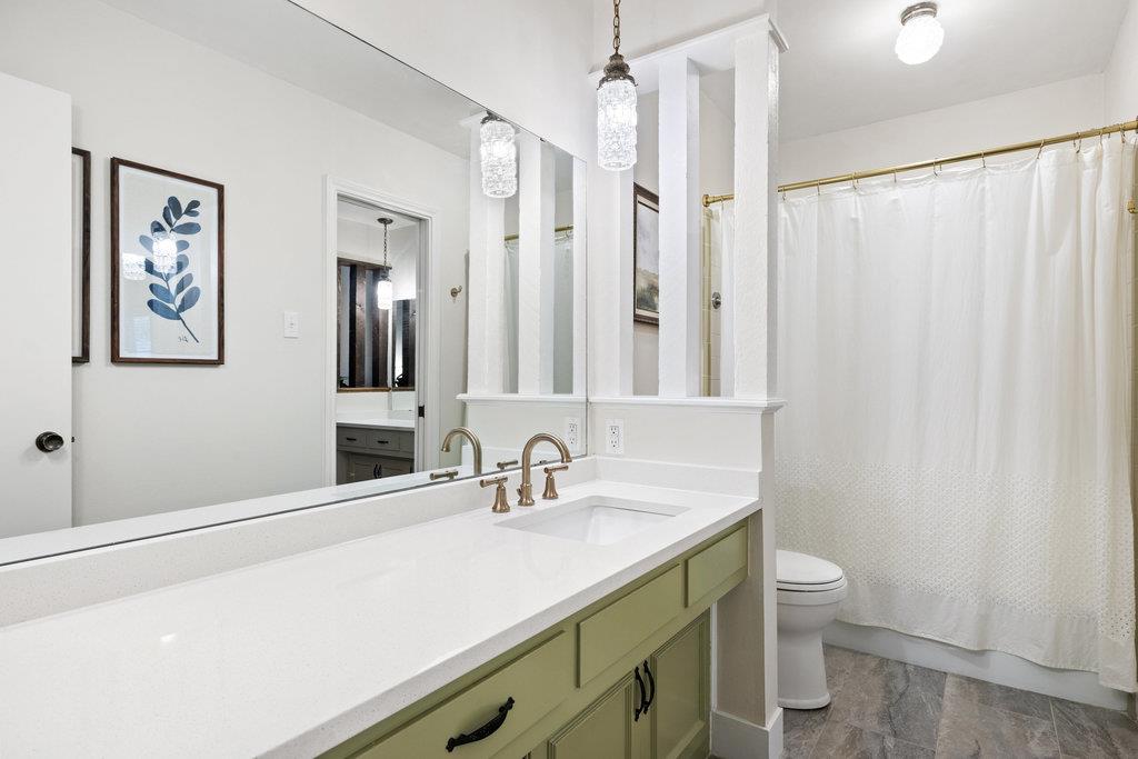 2401 Vassal DR, Austin