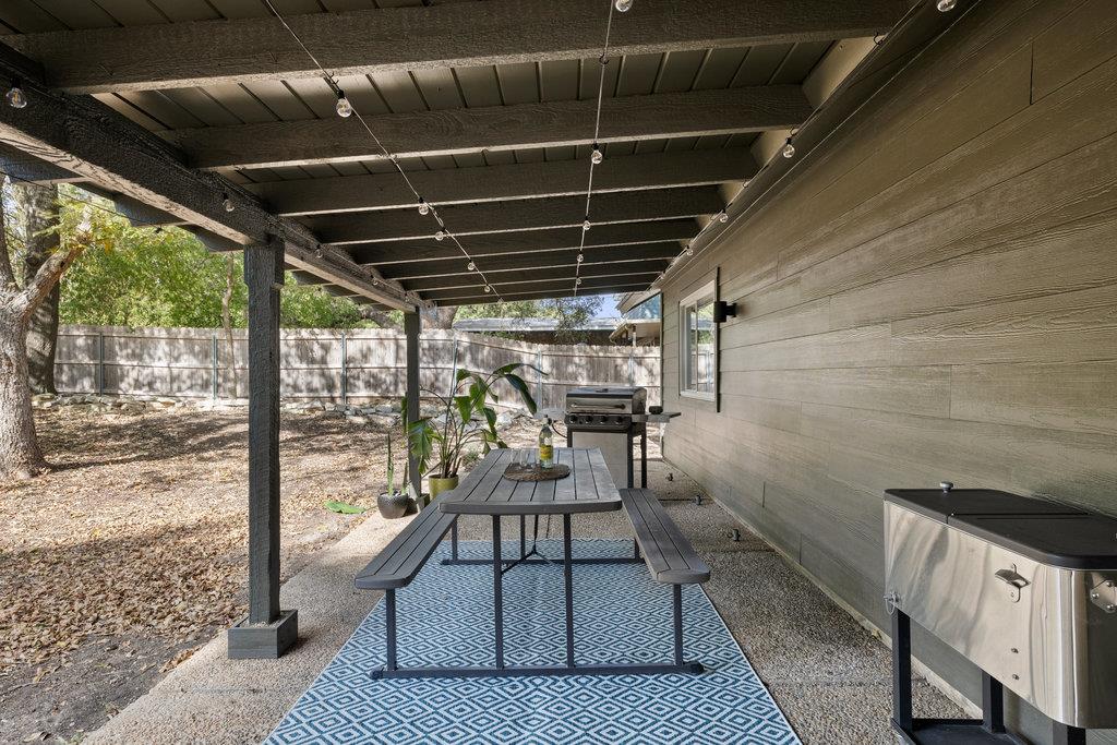 2401 Vassal DR, Austin