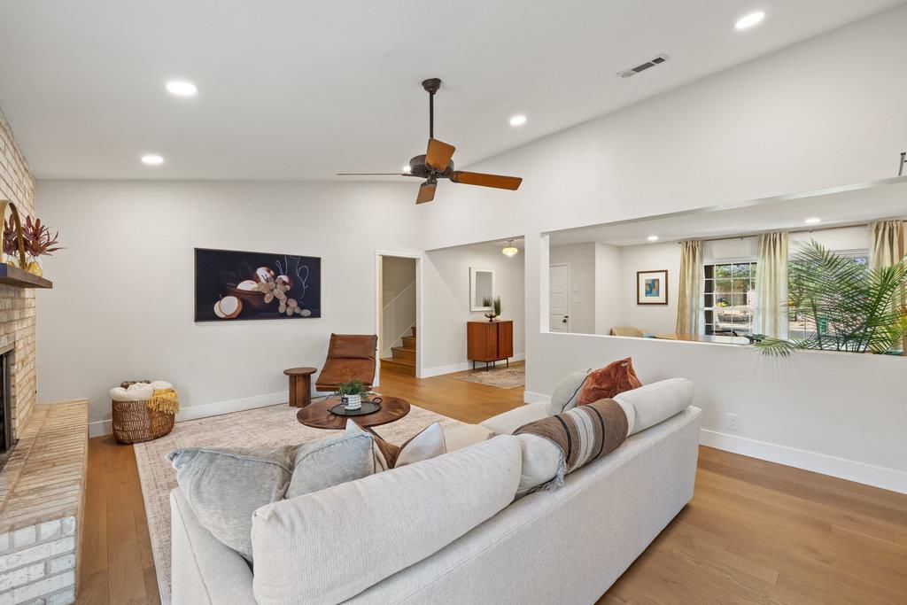 2401 Vassal DR, Austin