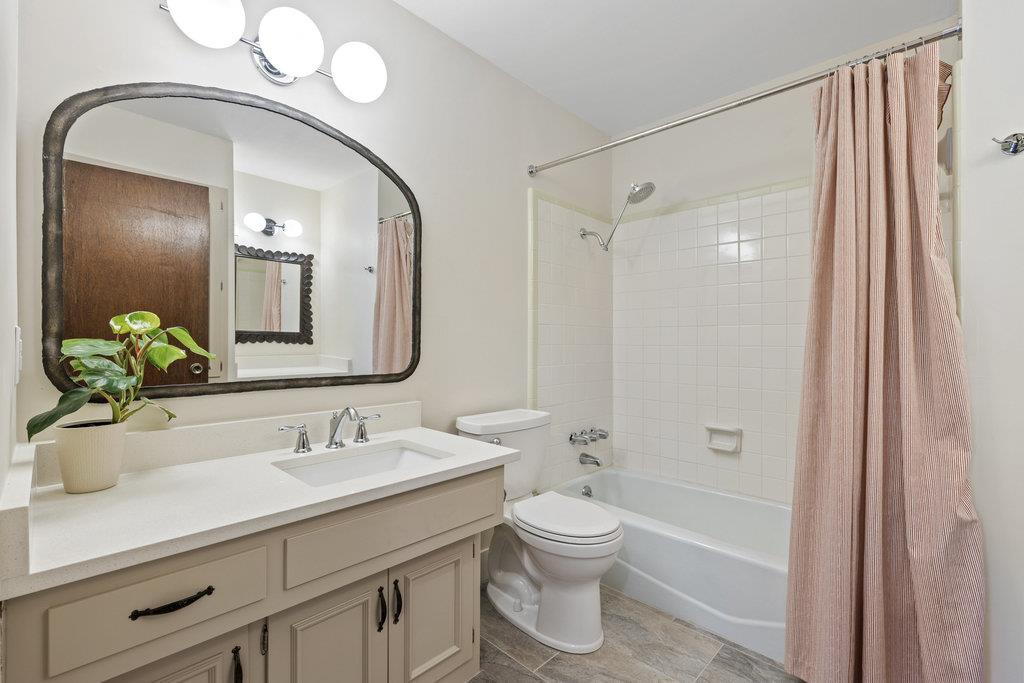 2401 Vassal DR, Austin