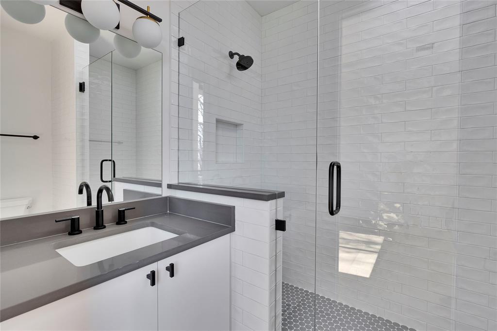 1804 Sylvan DR # 2