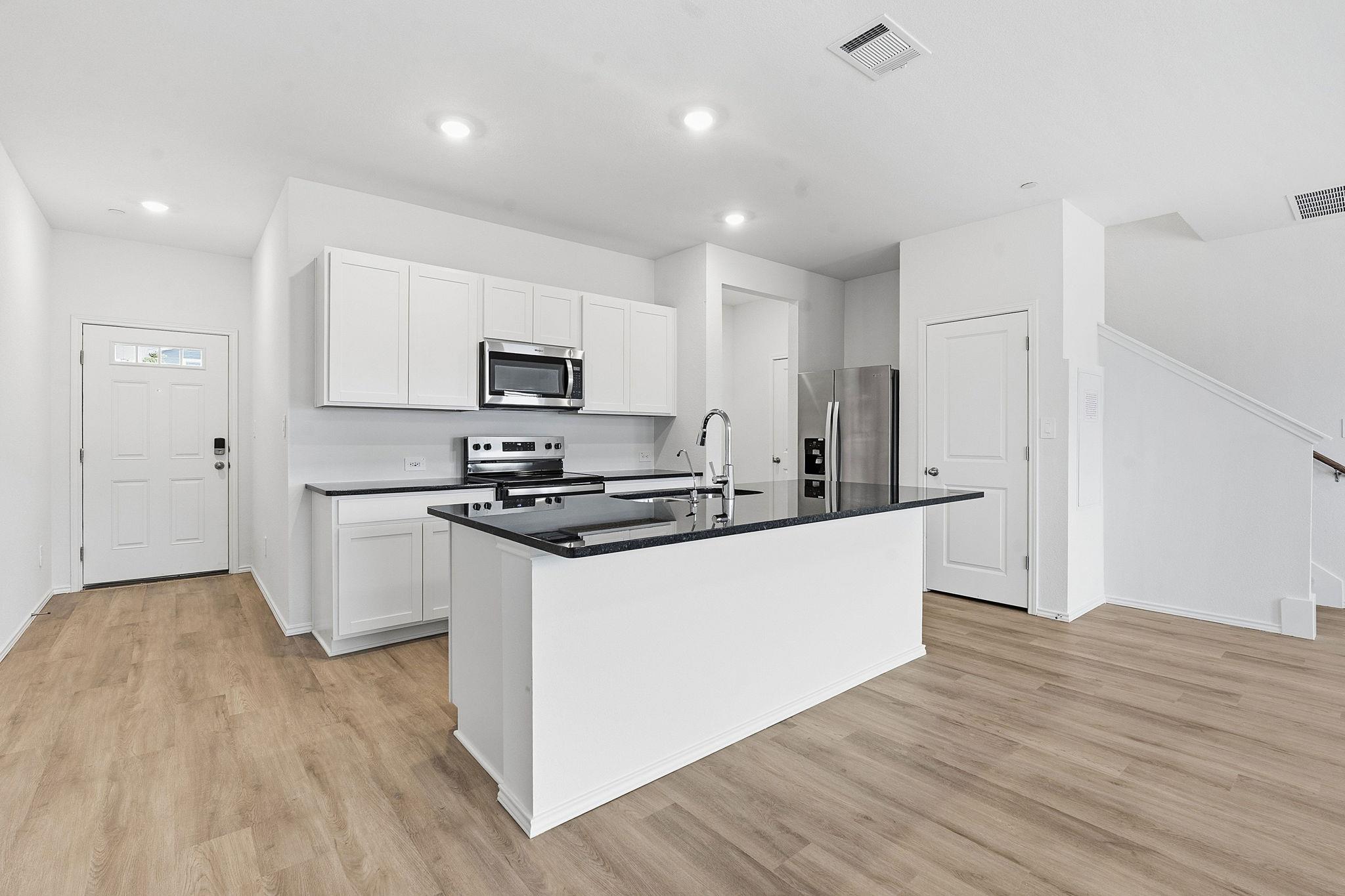 164 Cinnabar LN # 4