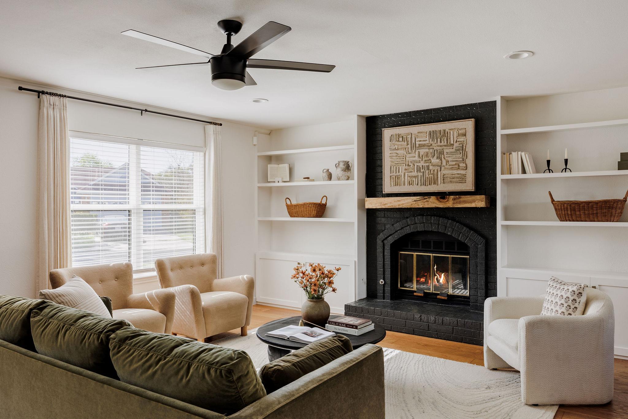 7402 Whistlestop DR