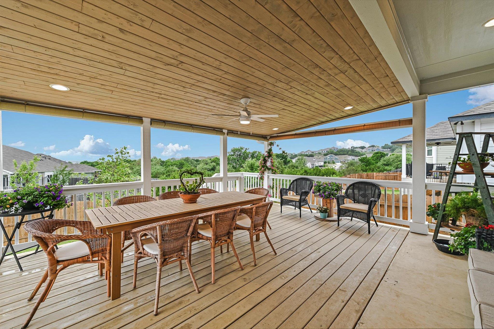 125 Broken Oak DR