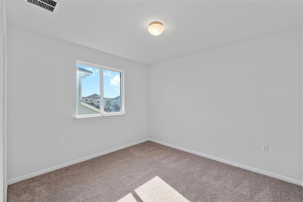 9713 Grapevine Leaf DR