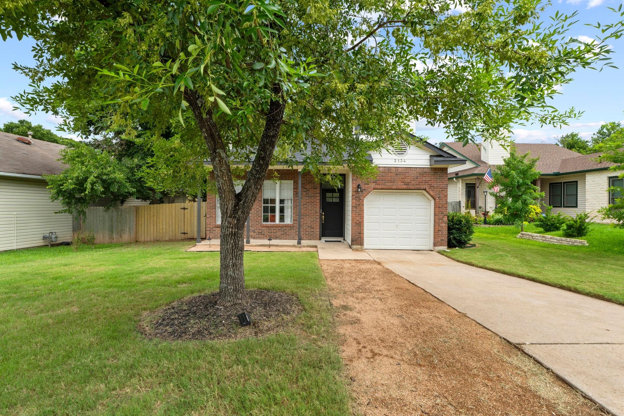 2134 Cervin BLVD