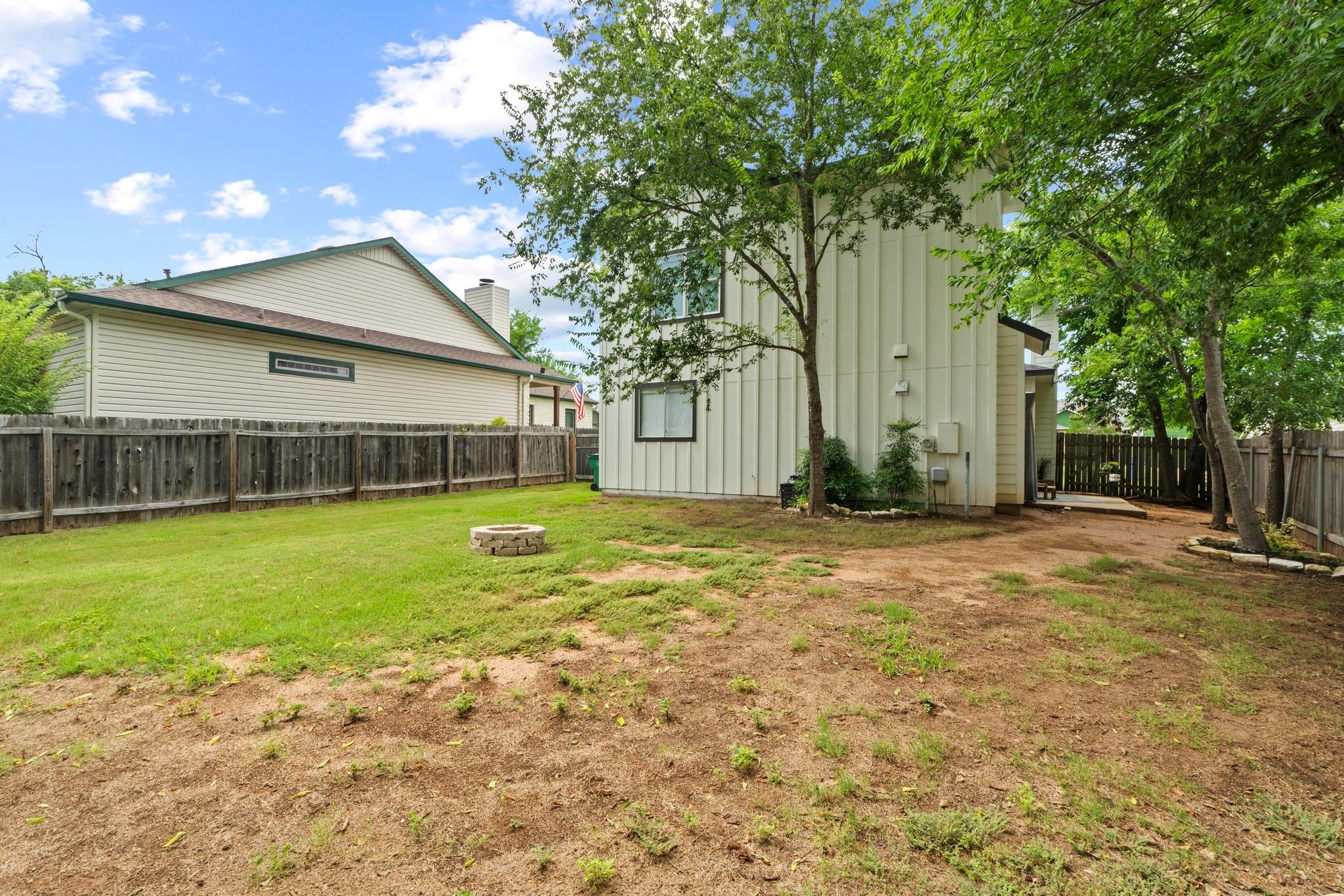 2134 Cervin BLVD