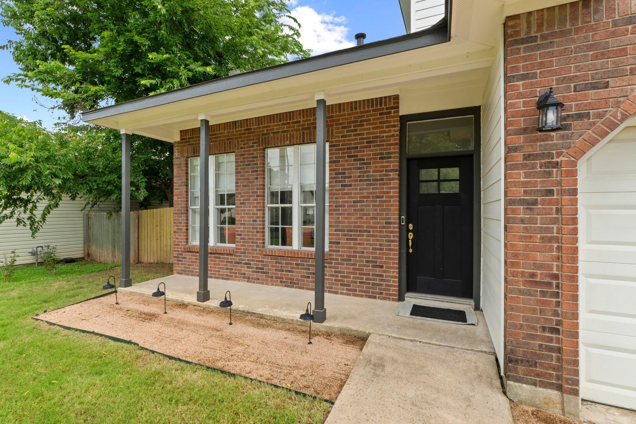 2134 Cervin BLVD