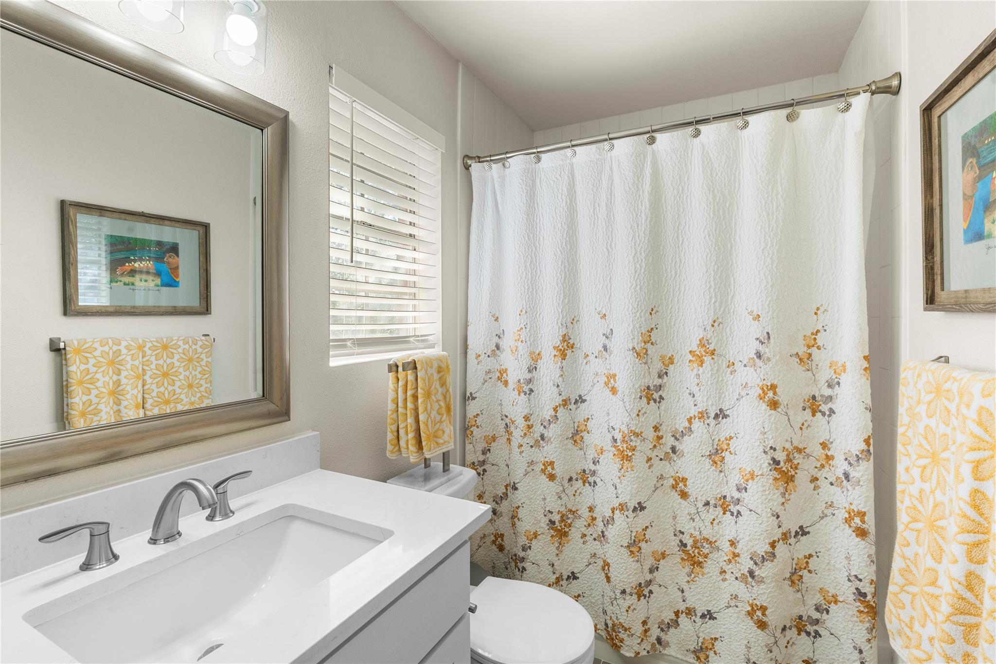 806 Tensley TRL
