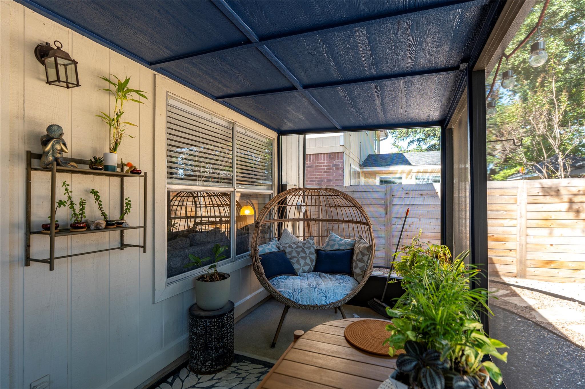 806 Tensley TRL