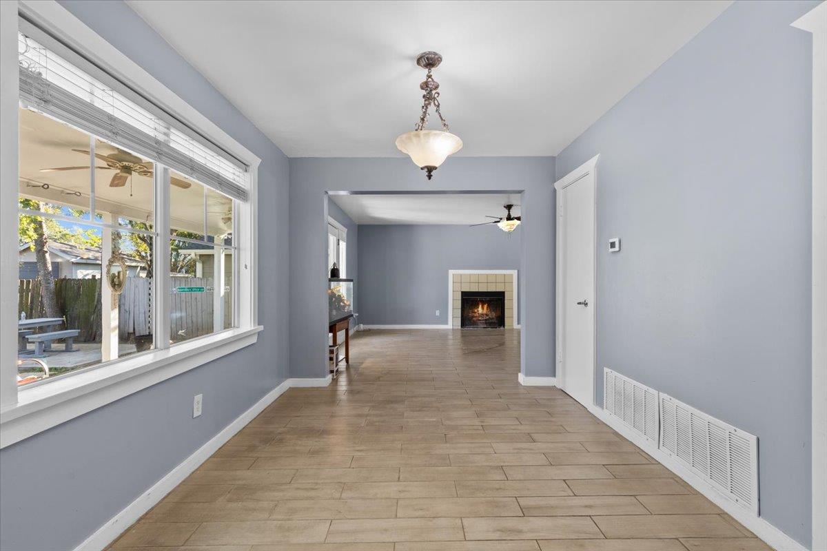 12217 Shropshire BLVD