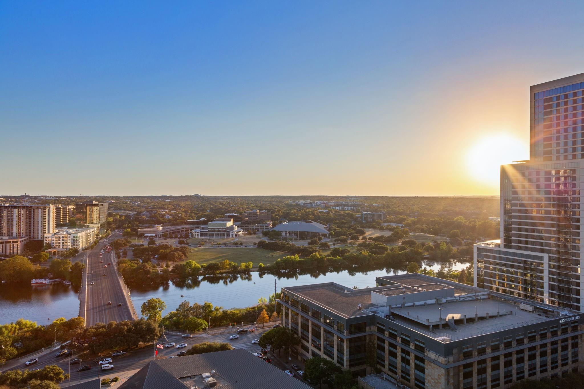 210 Lavaca ST # 1902