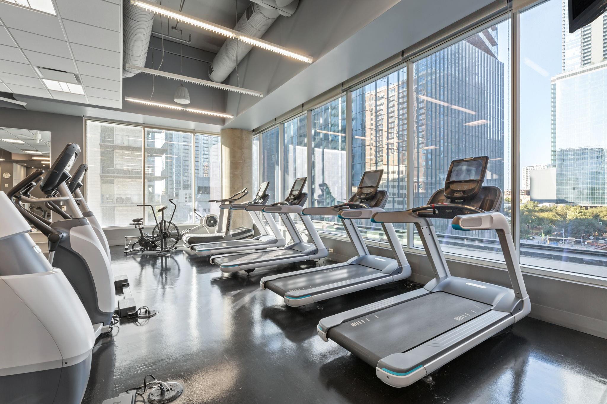 210 Lavaca ST # 1902