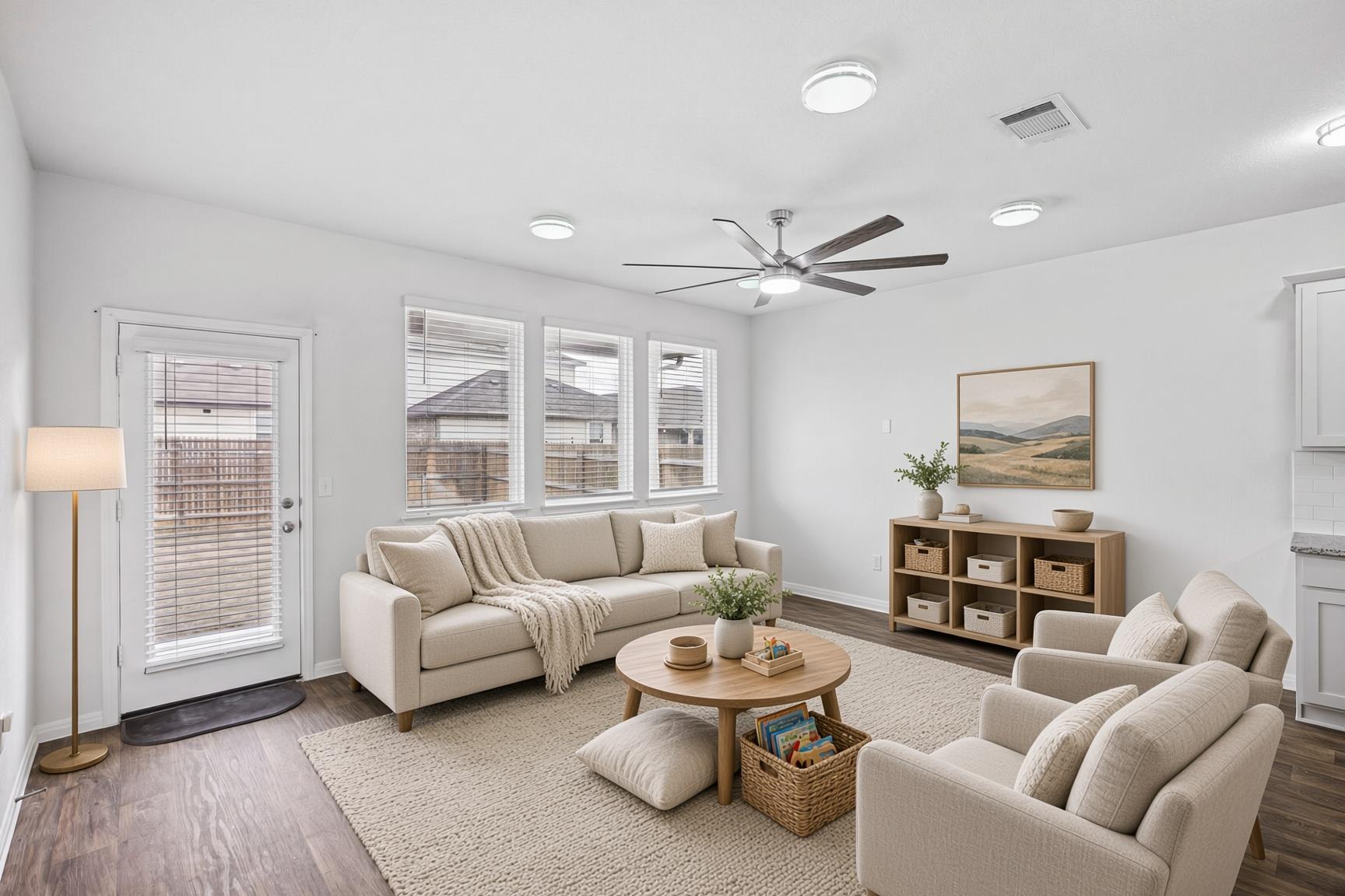149 Mackinac LN