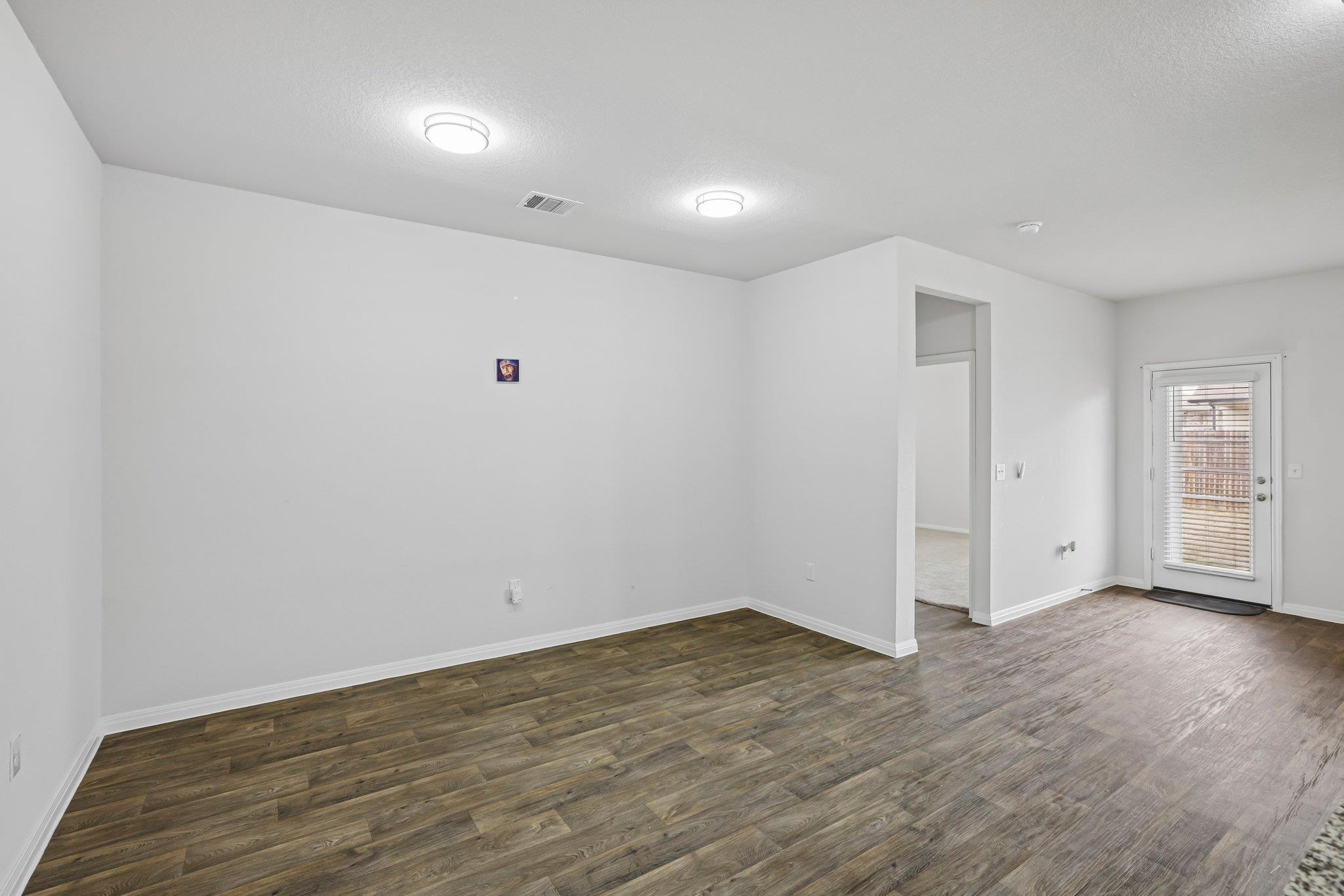 149 Mackinac LN