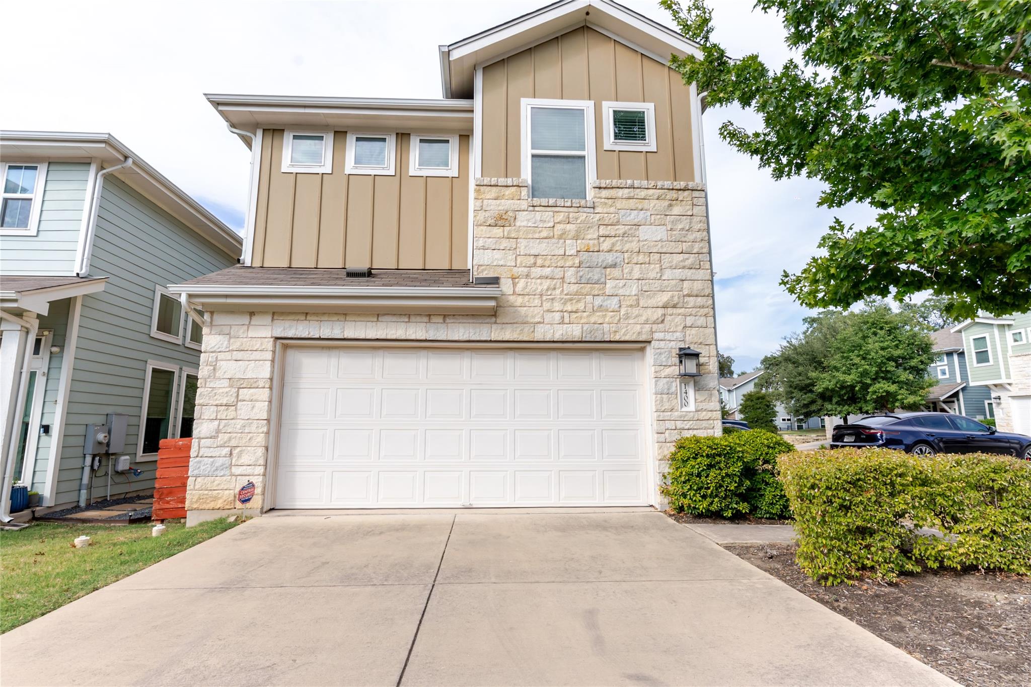 1400 Homespun RD