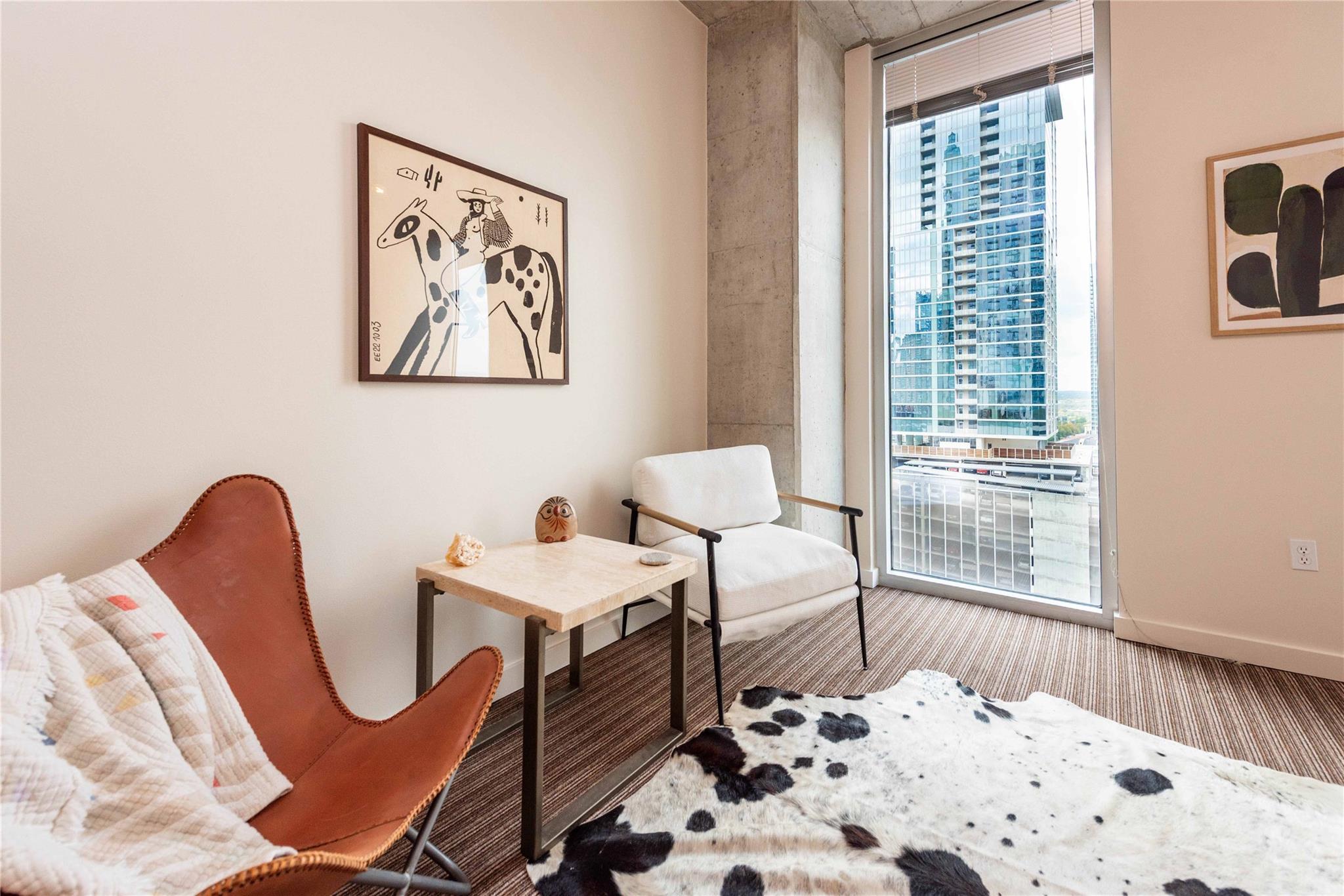 360 Nueces ST # 1214