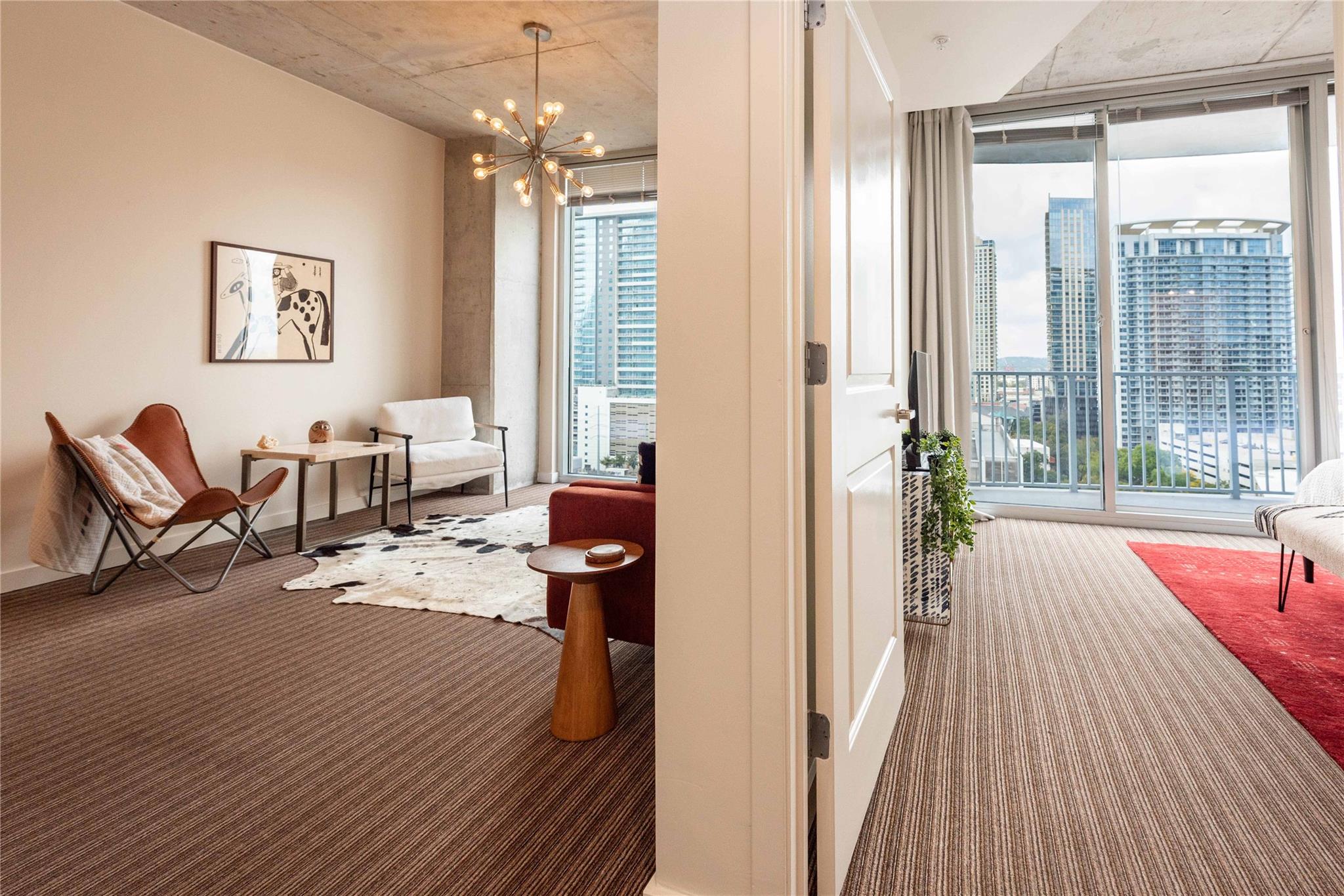 360 Nueces ST # 1214