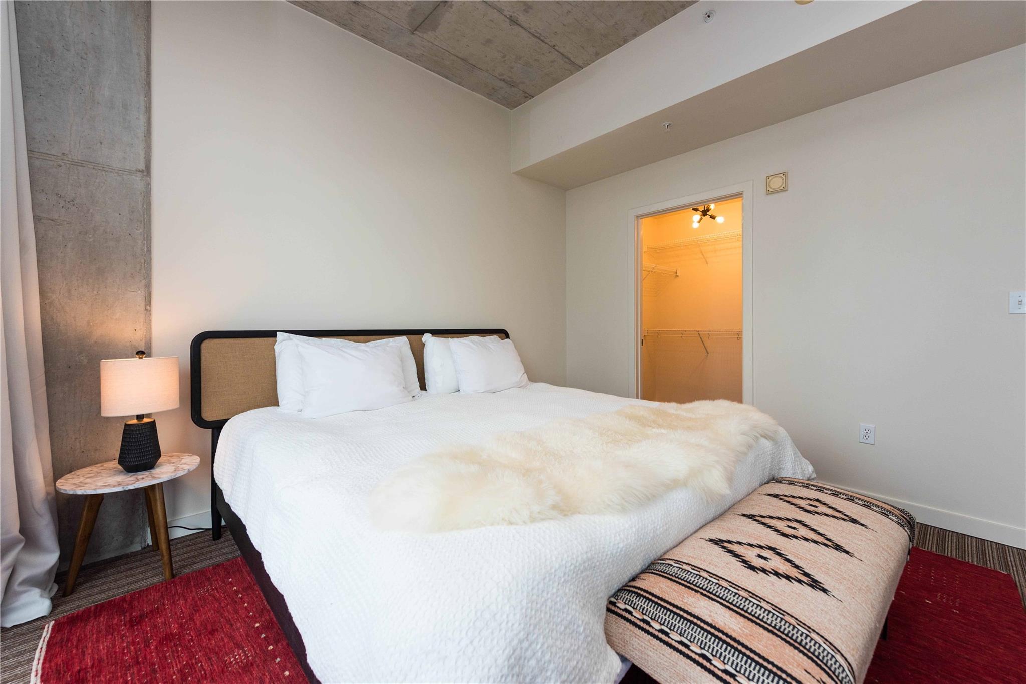 360 Nueces ST # 1214