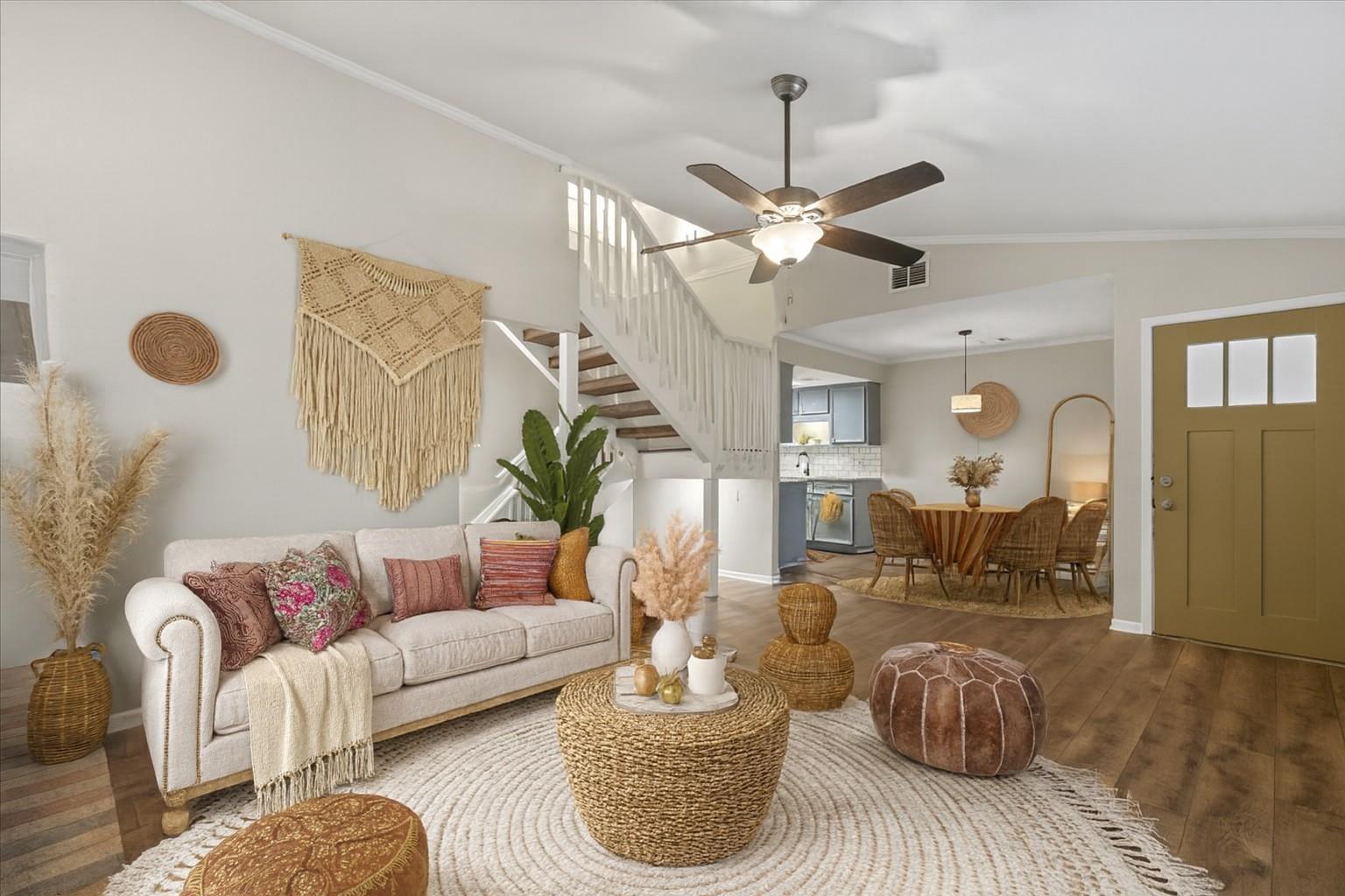 201 E Noton ST # 104