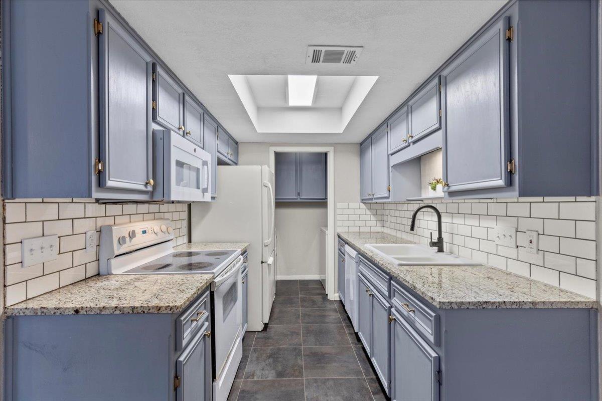 201 E Noton ST # 104