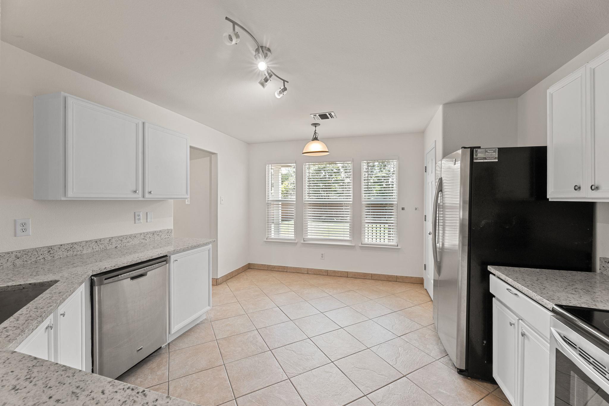 9038 Veranda CT