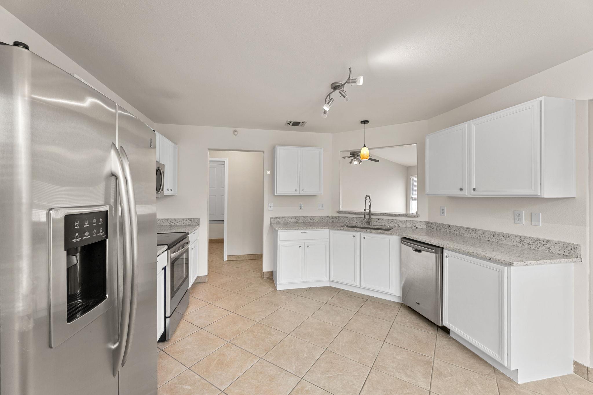 9038 Veranda CT