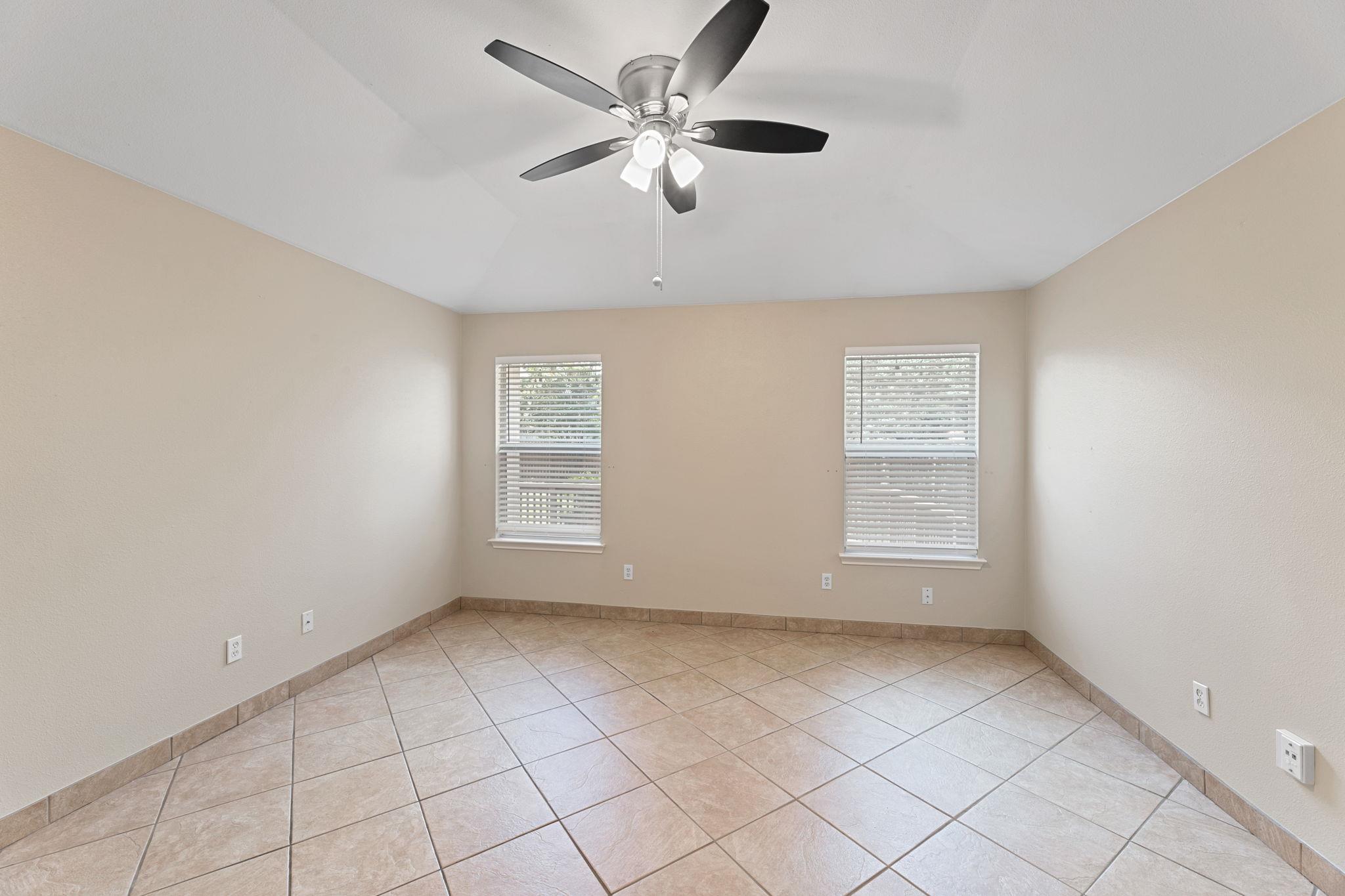 9038 Veranda CT