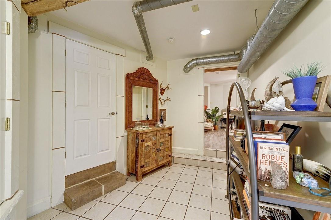 1712 Lakeshore DR # A