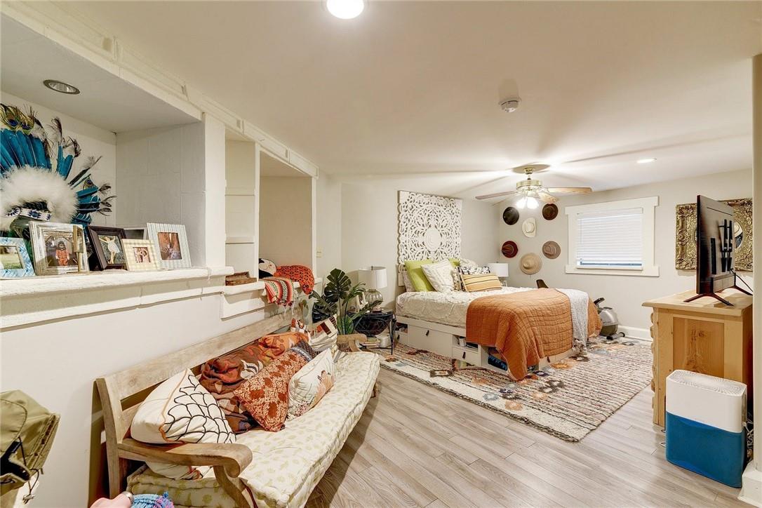 1712 Lakeshore DR # A