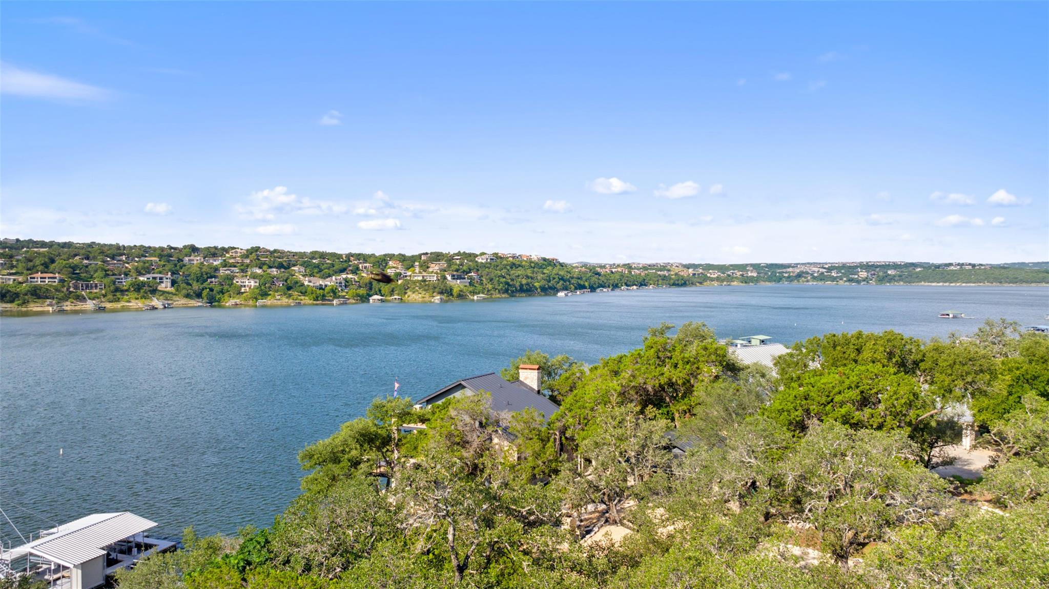 18401 Lakepoint CIR
