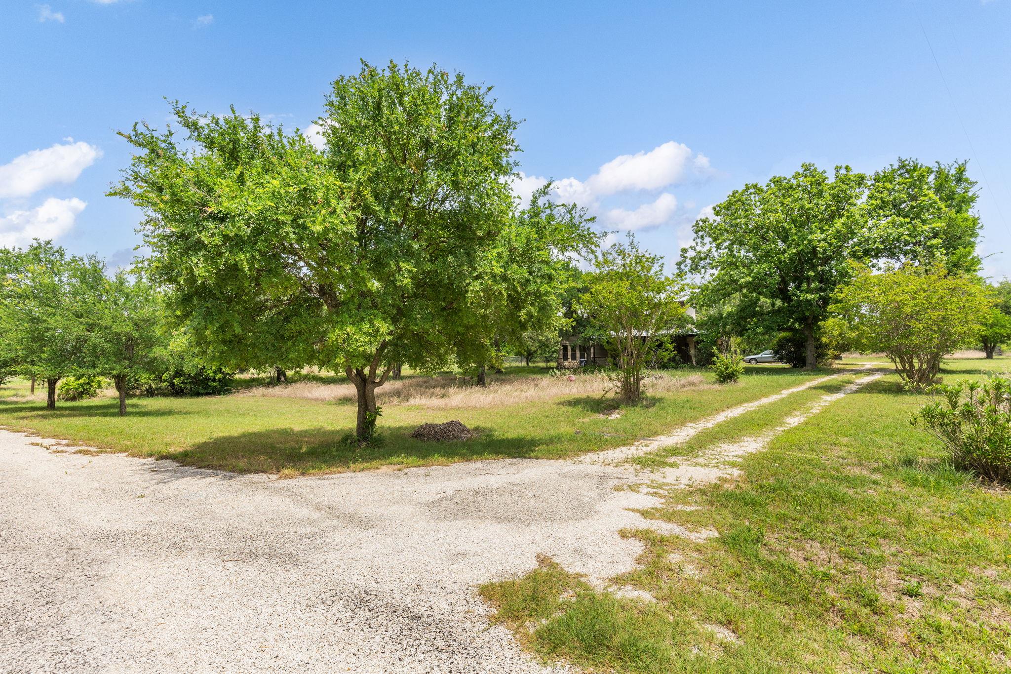 907 Horace Howard DR