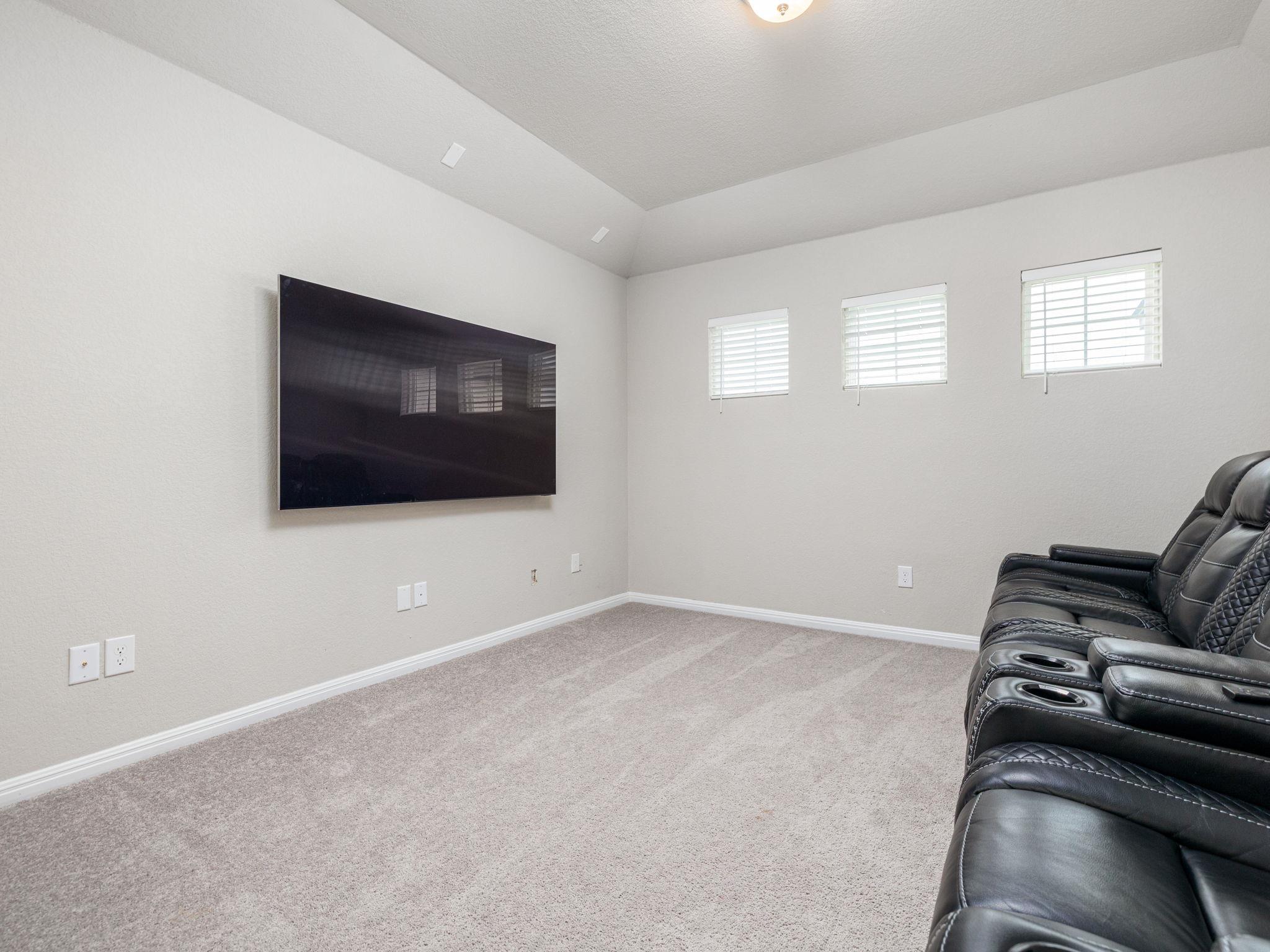 453 Arrowhead Vine ST