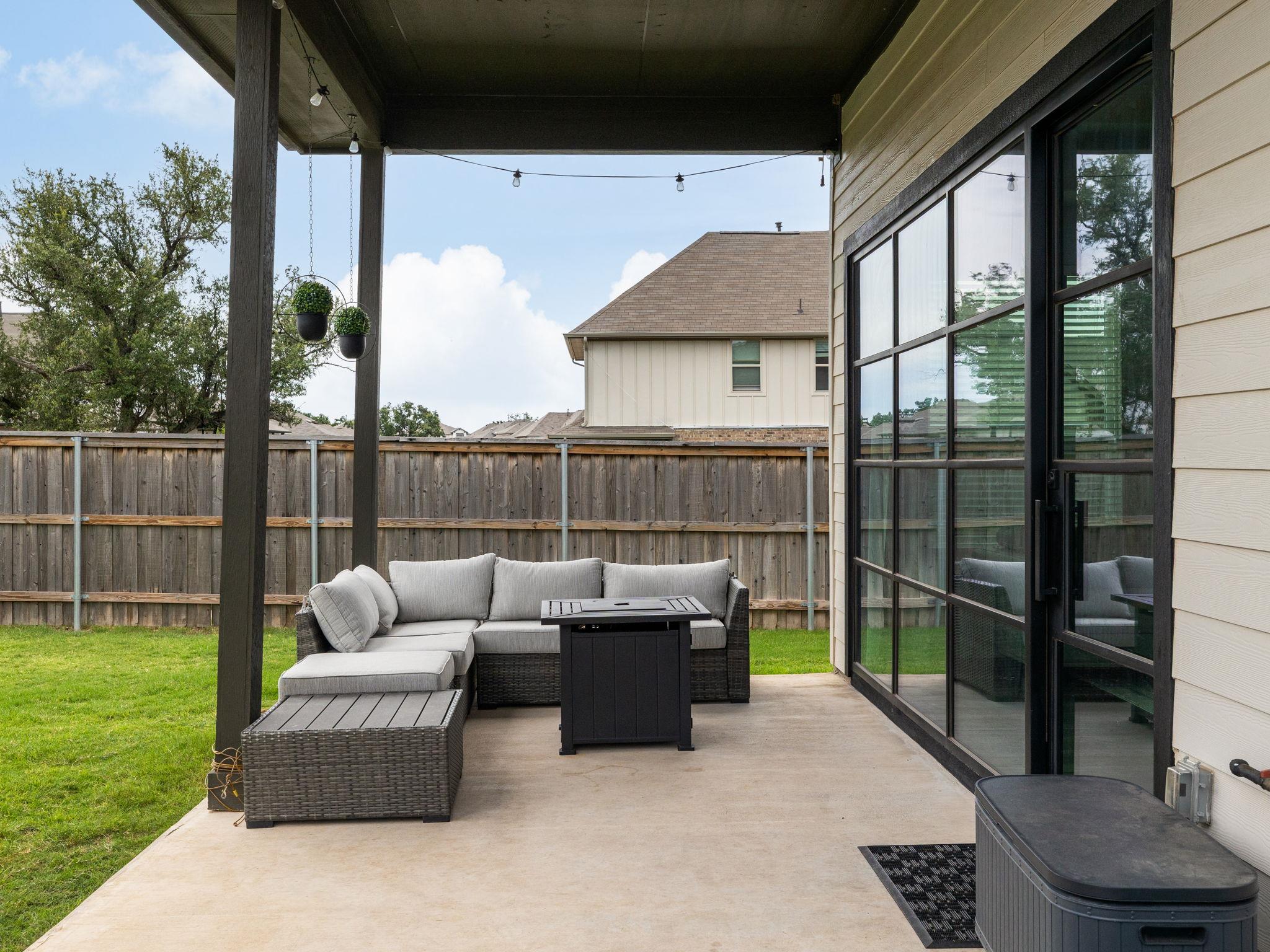 453 Arrowhead Vine ST