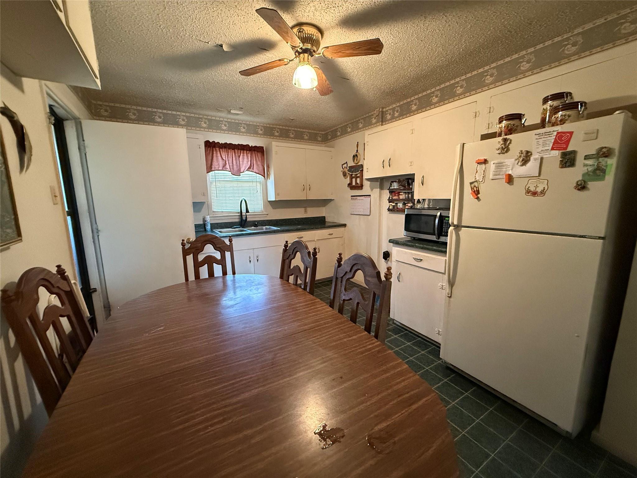 231 Harcourt Ave
