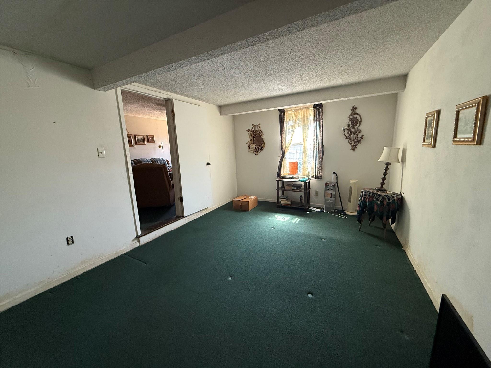 231 Harcourt Ave