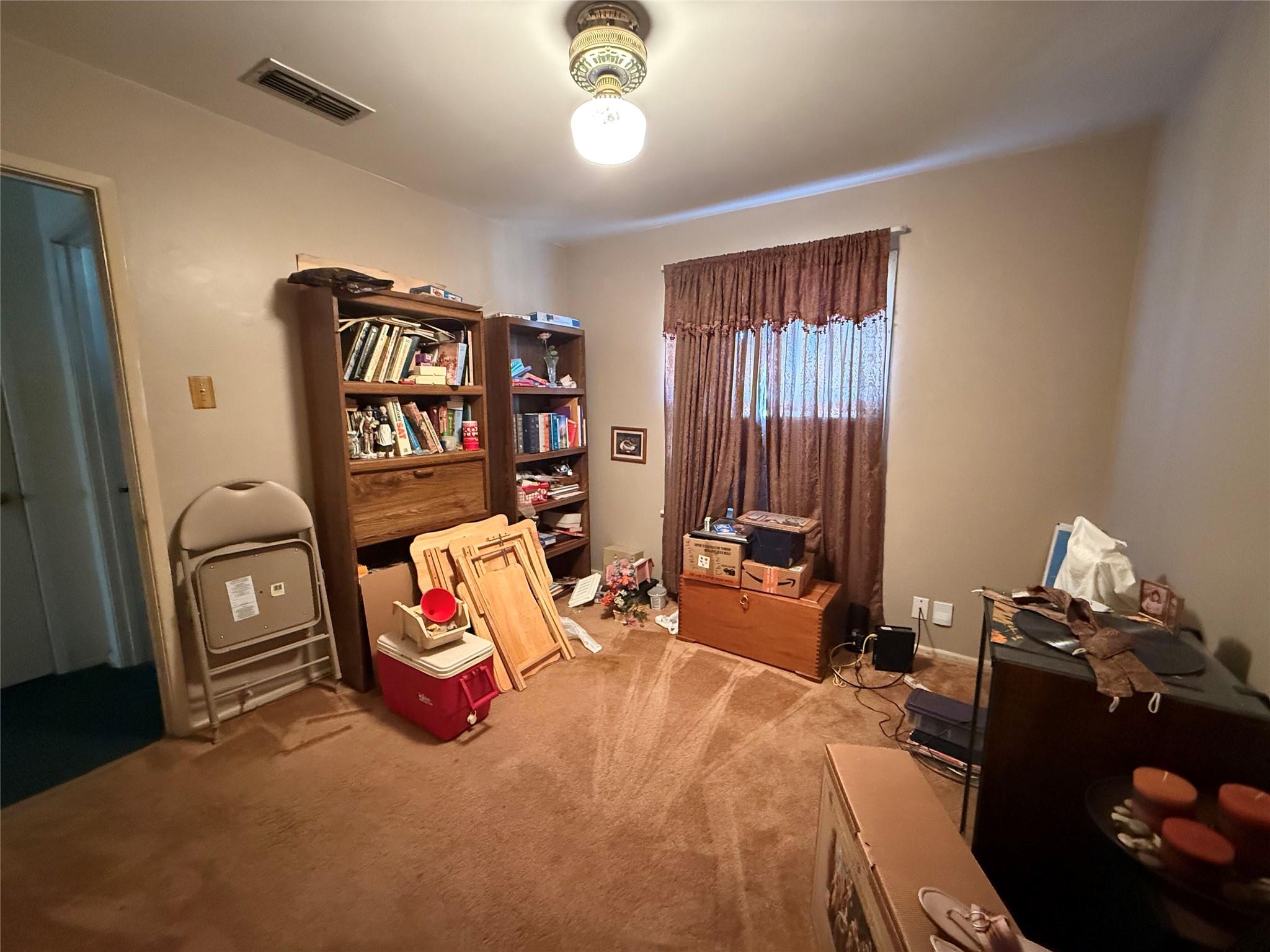 231 Harcourt Ave