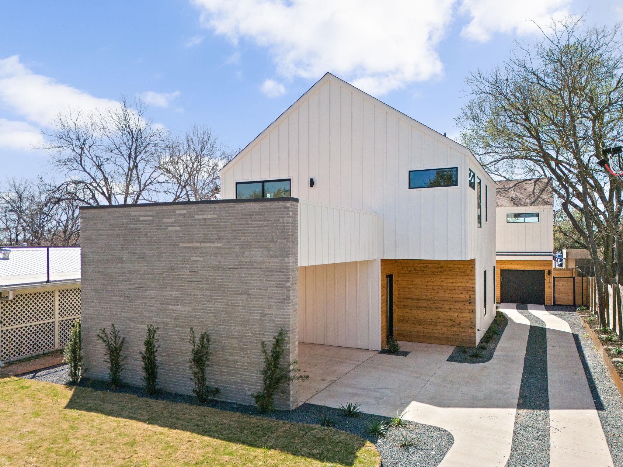 609 Hammack DR # 2