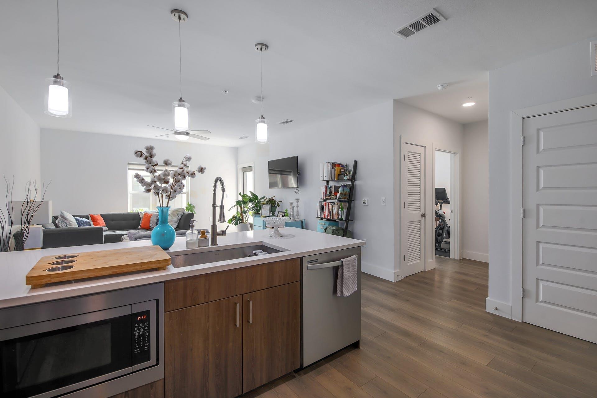 2213 Poquito ST # 305