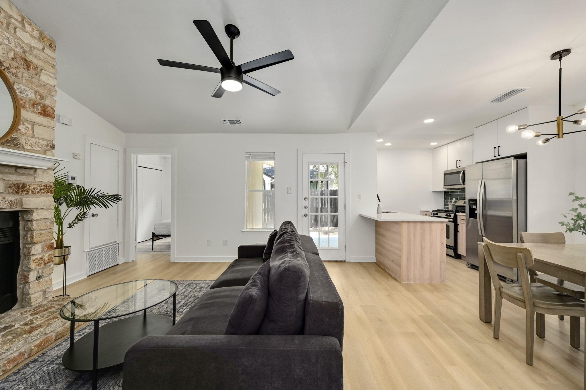 12820 Tomanet TRL # B Unit: A & B