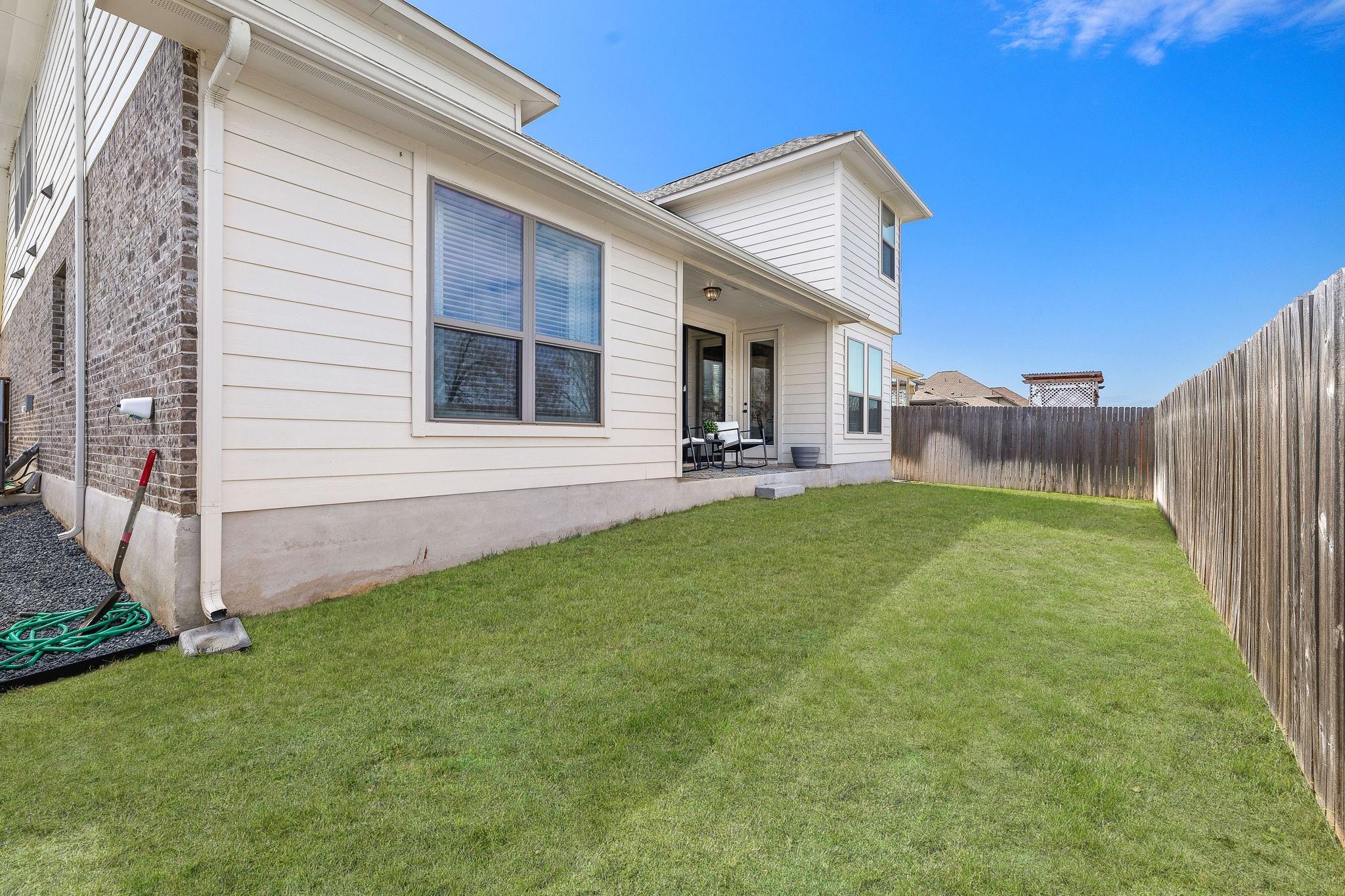 108 Ravello ST