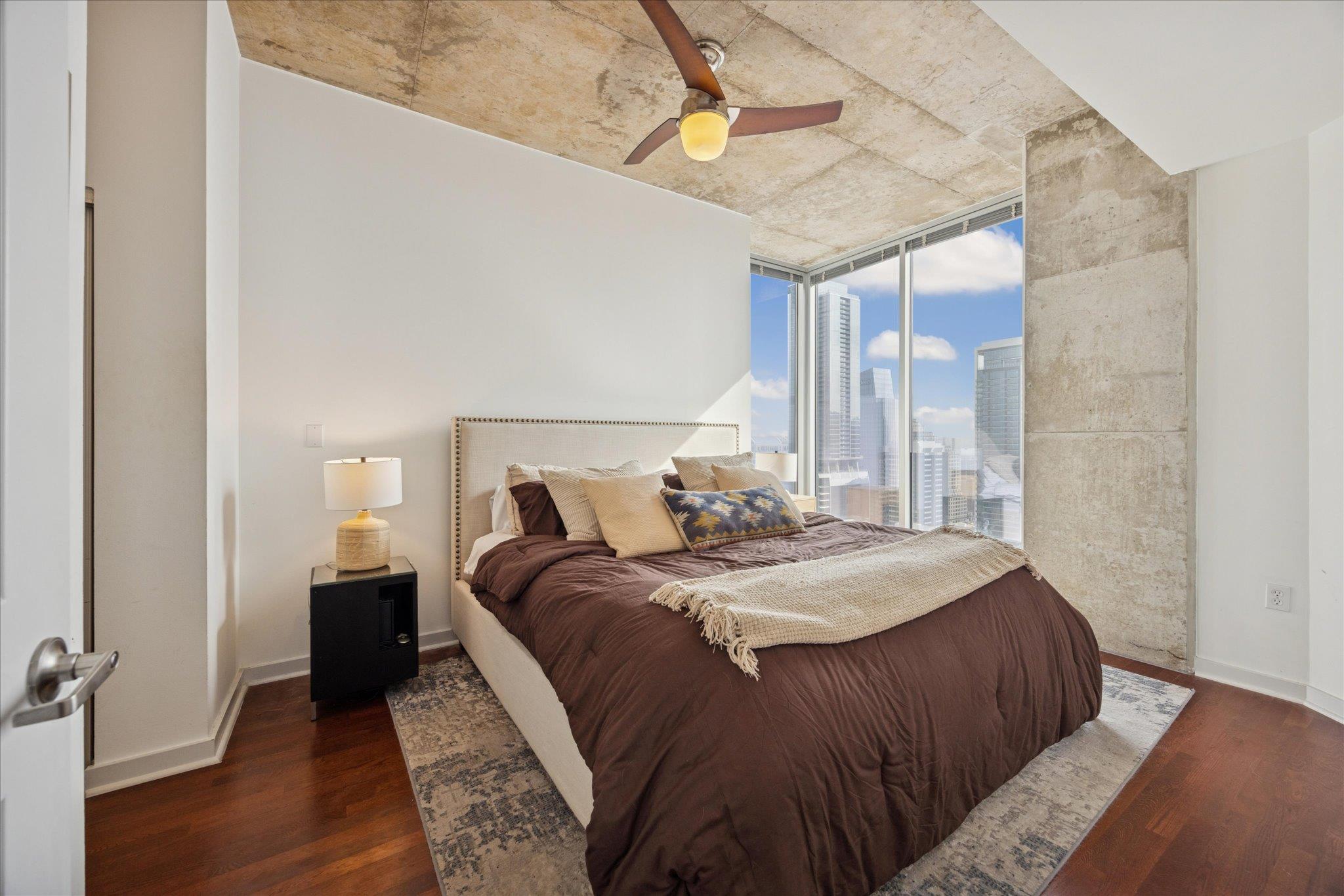 360 Nueces ST # 3309