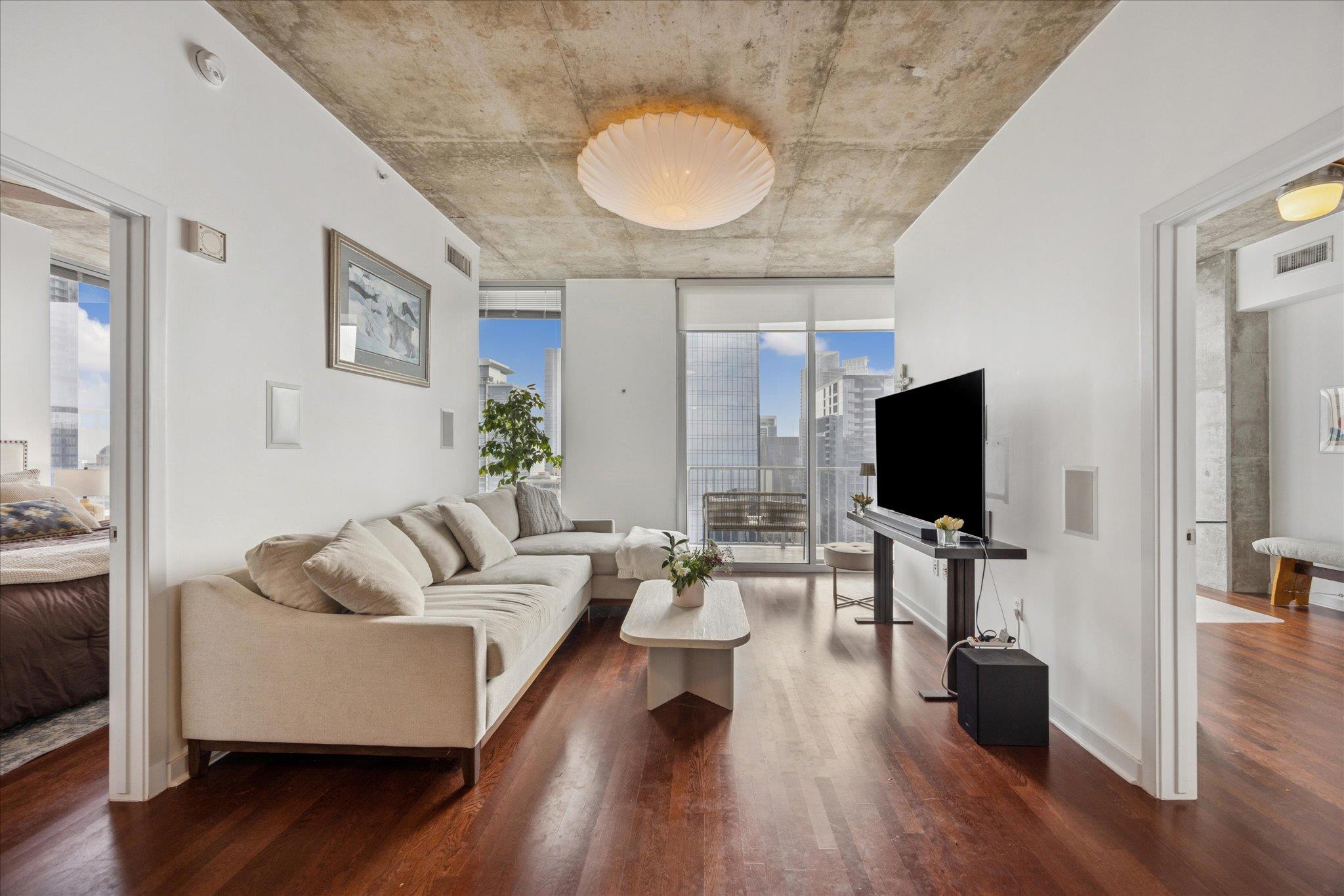 360 Nueces ST # 3309