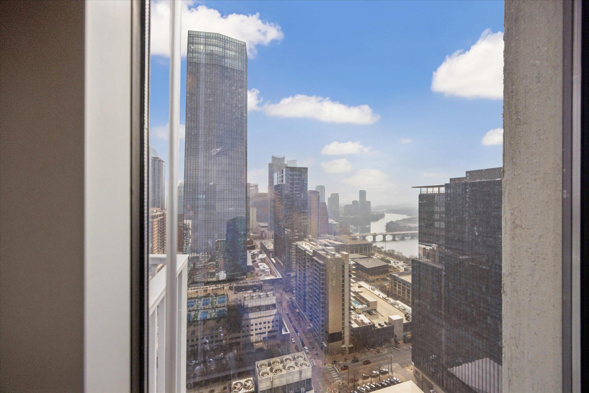 360 Nueces ST # 3309