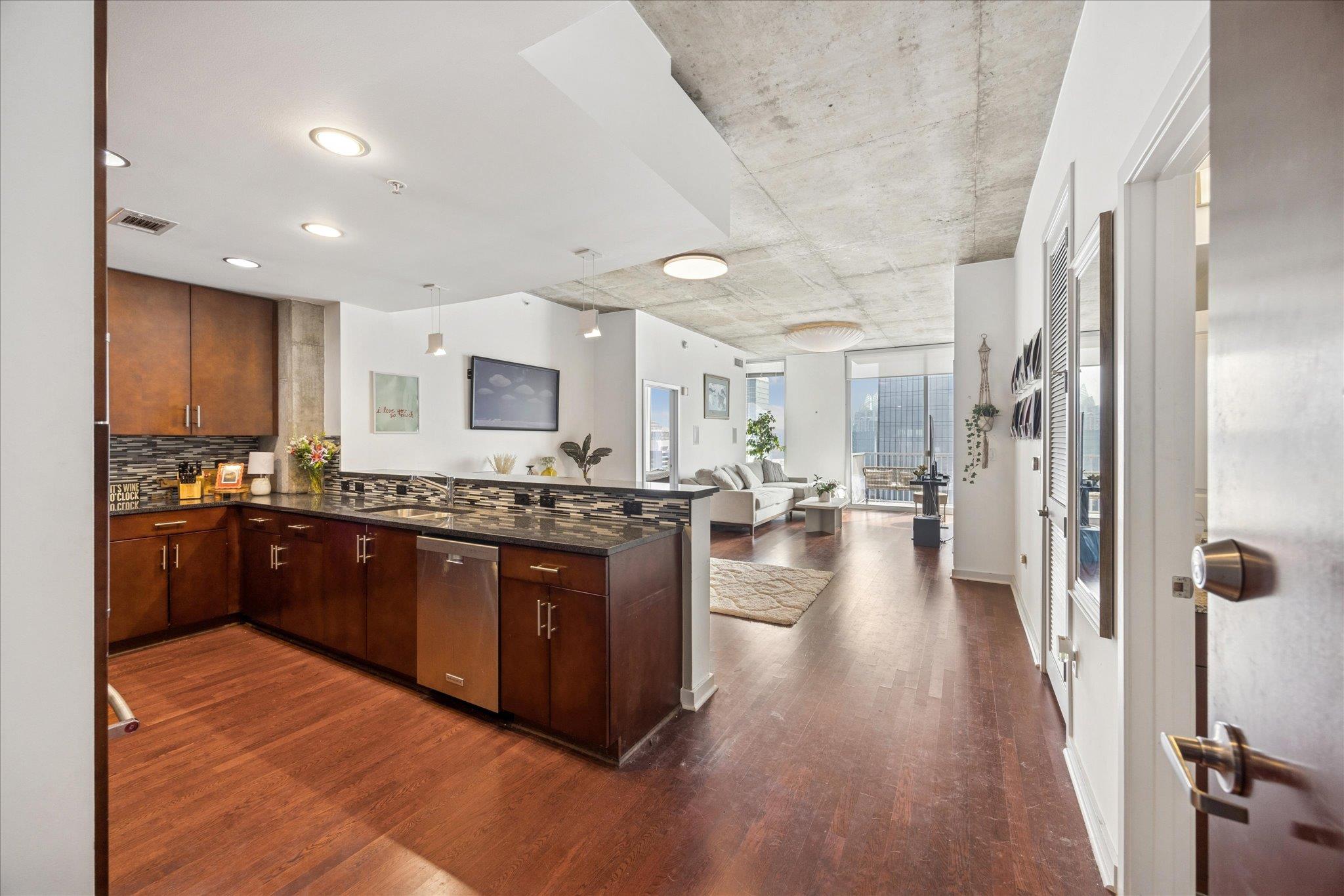 360 Nueces ST # 3309