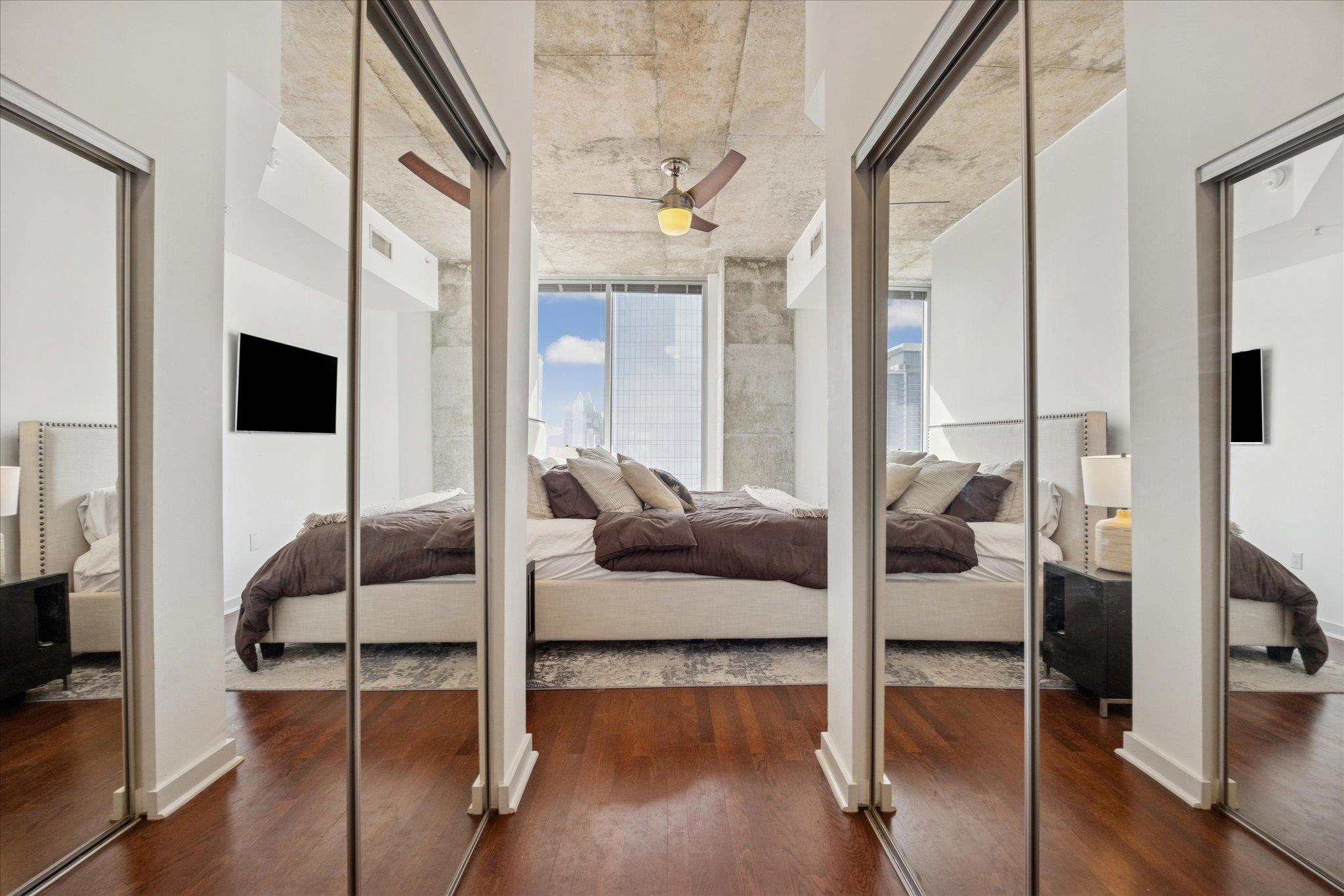 360 Nueces ST # 3309