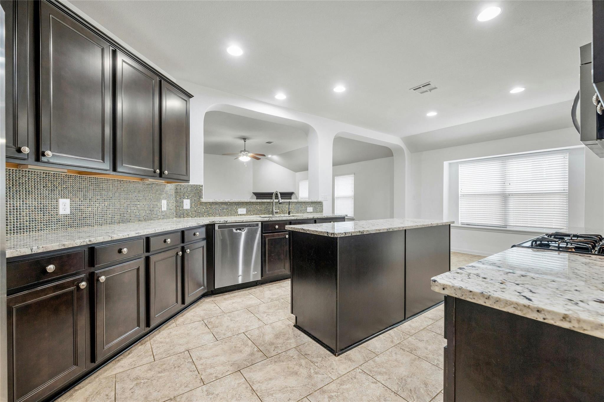5916 Gunnison Turn CV