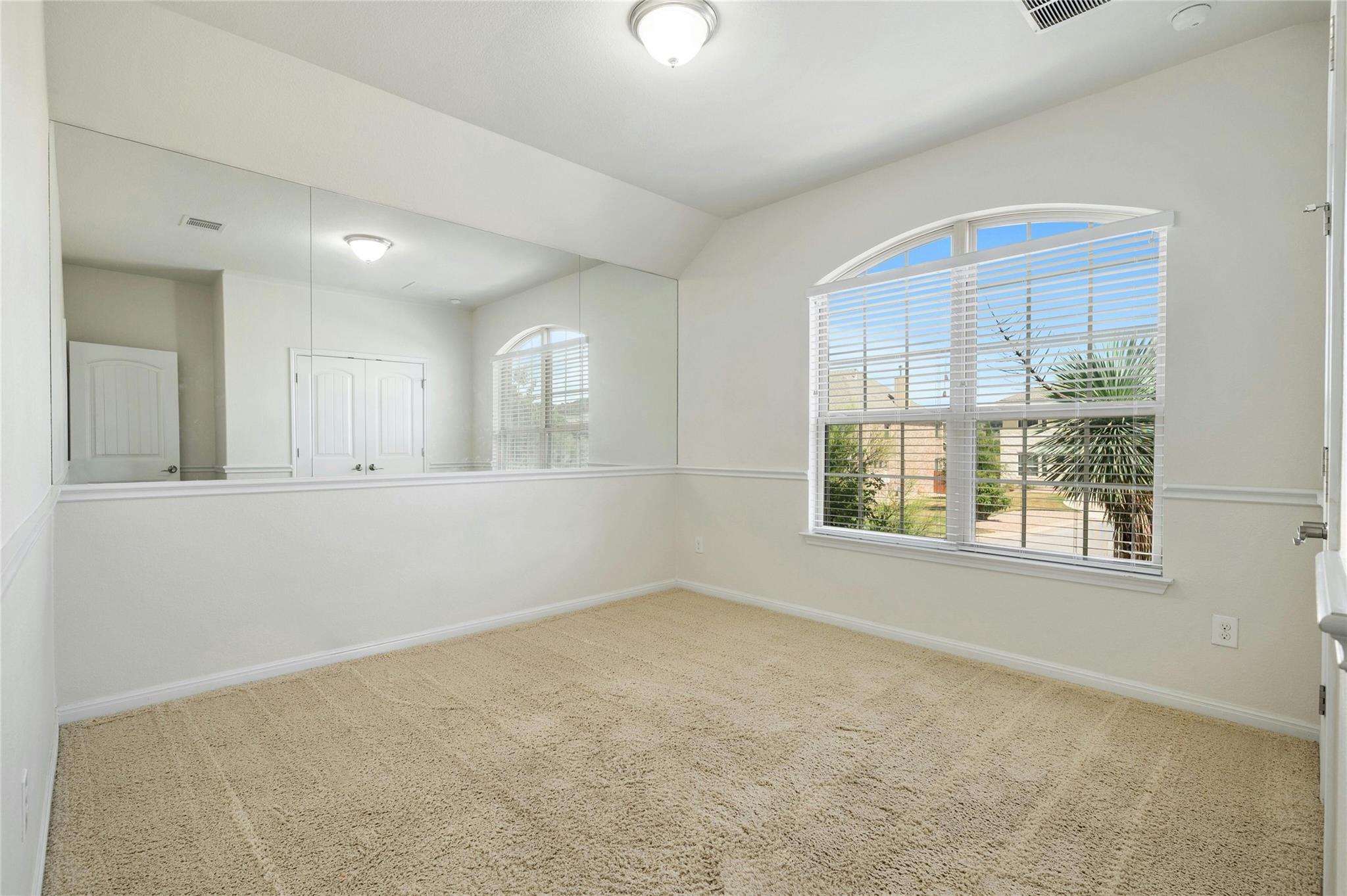 5916 Gunnison Turn CV