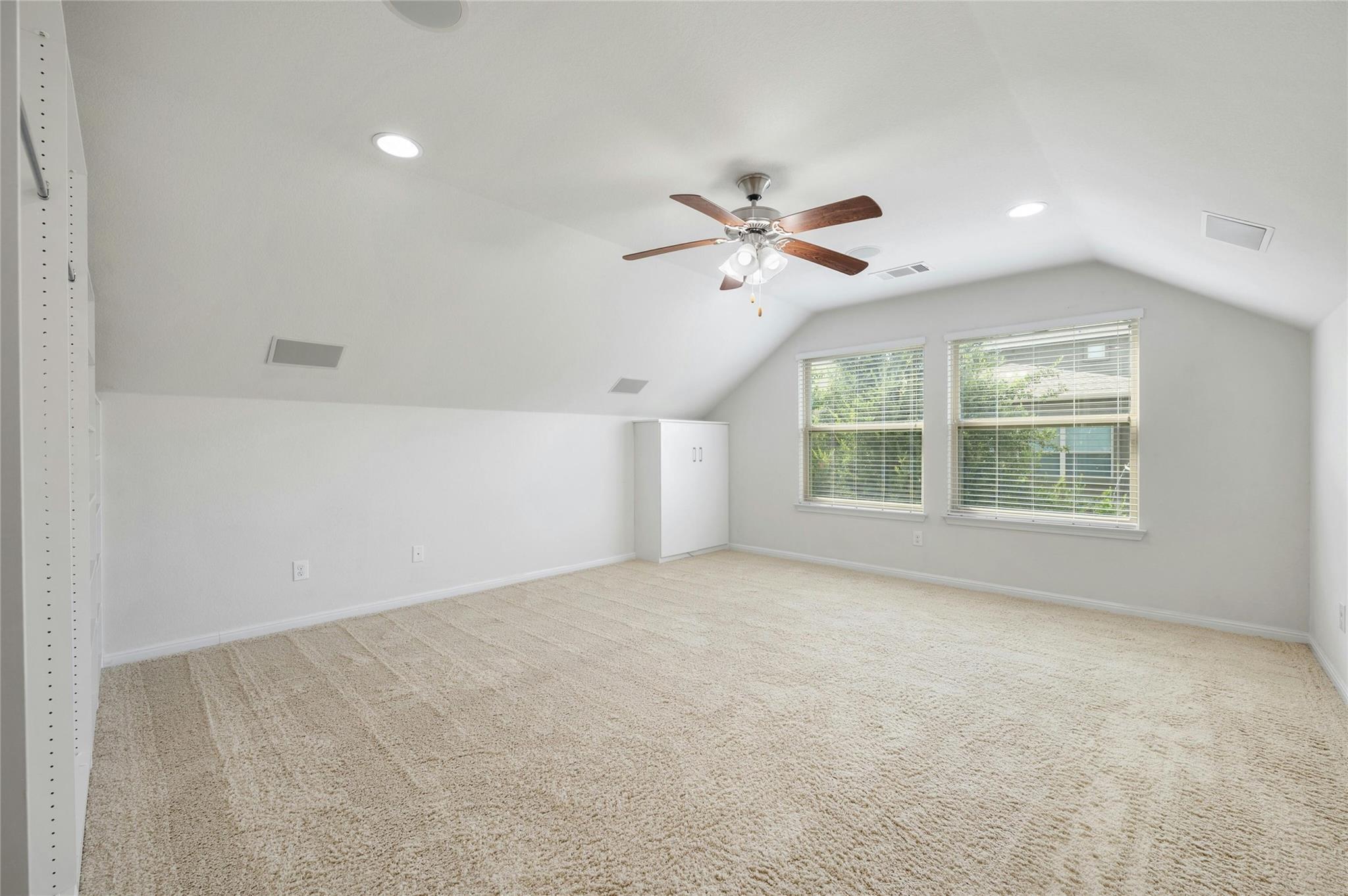 5916 Gunnison Turn CV