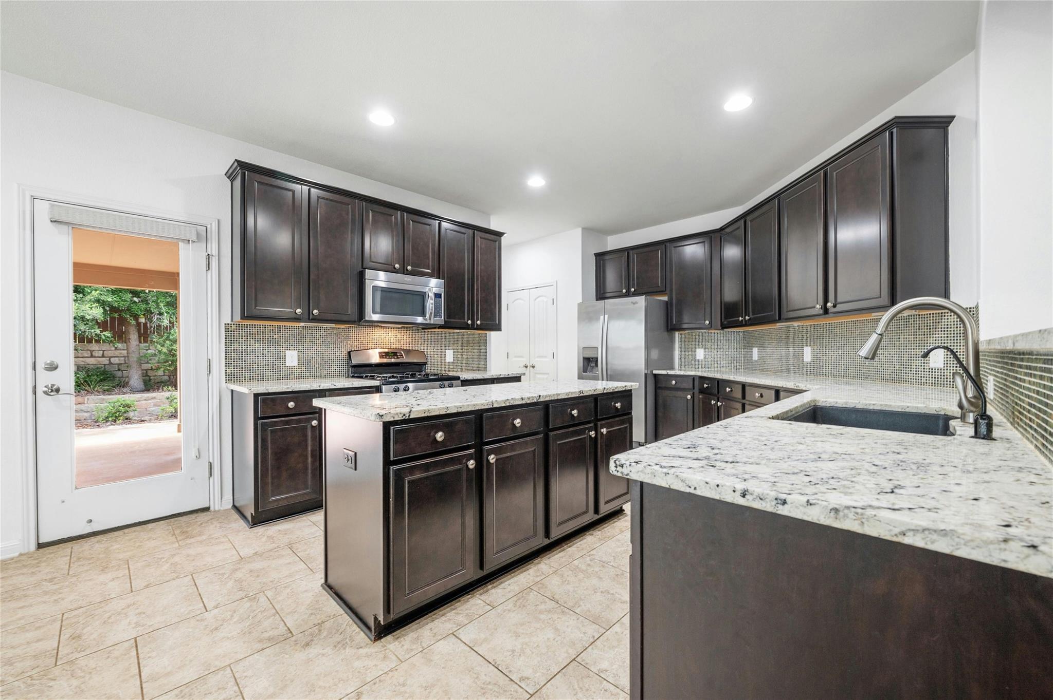 5916 Gunnison Turn CV